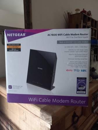 WiFi cable modem router.jpg