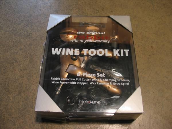 Metrokane Wine Tool Kit.jpg