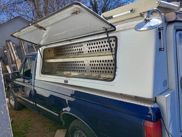 8 foot truck bed camper storage tool box with keys.jpg