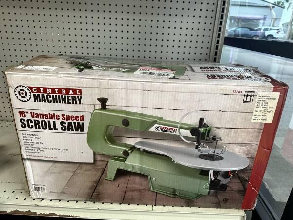 Central Machinery 16 in. Scroll Saw.jpg