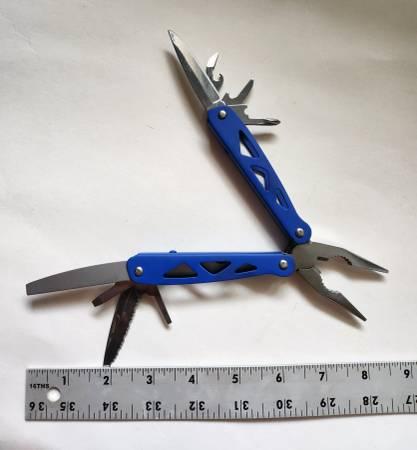 Ozark Trail 12-in-1 Multi Tool with Sheath, Pliers, Wire Cutter, Knife.jpg