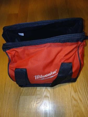 Milwaukee tool bag only open mouth $25.jpg