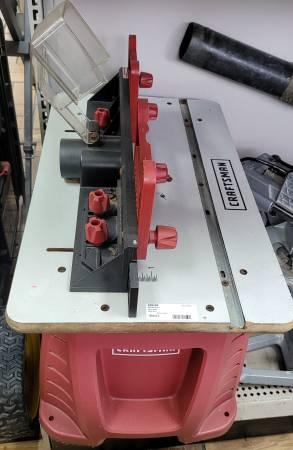Craftsman Router table.jpg