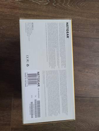 Moving Sale: Netgear Switch and Linksys router.jpg